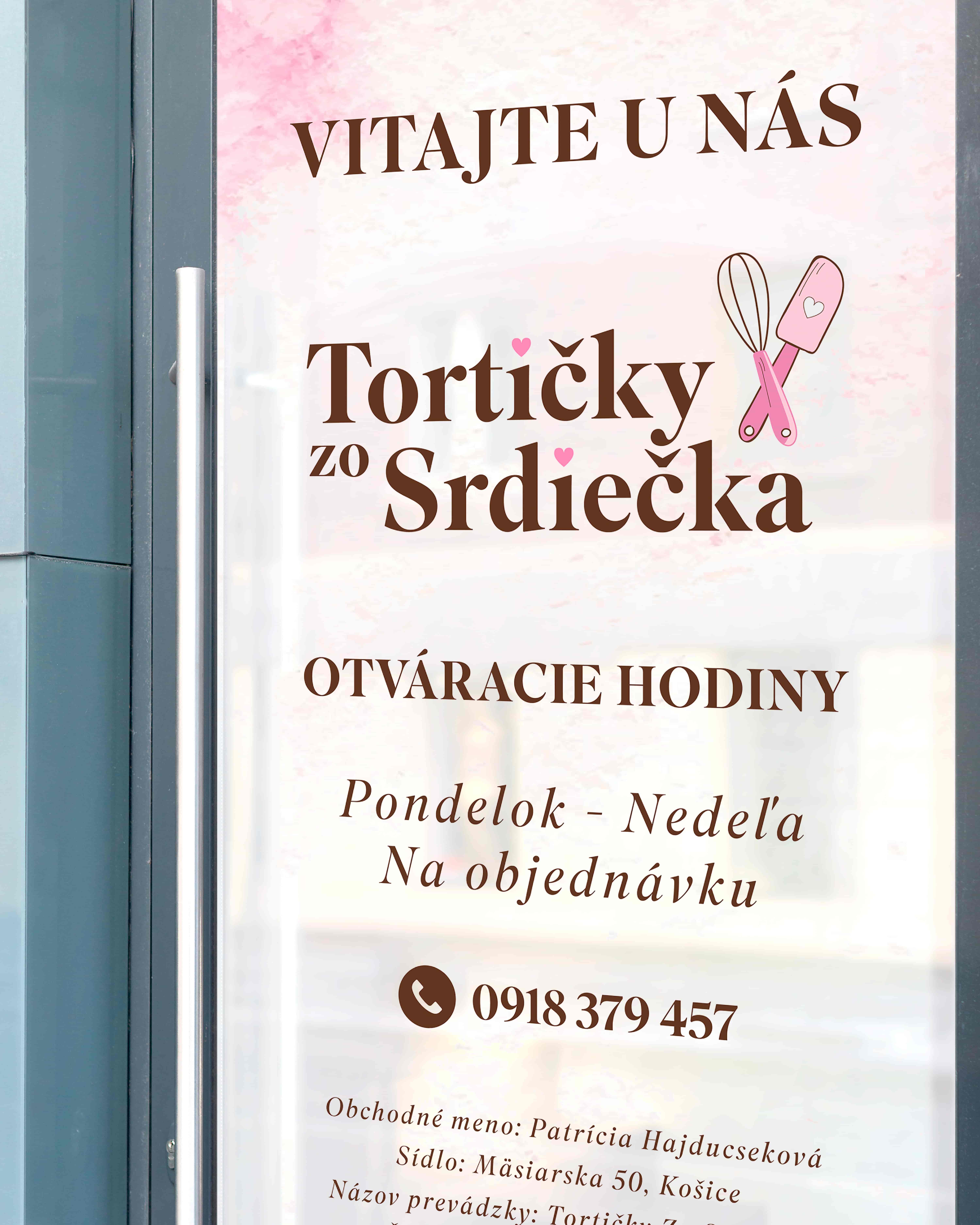 Vizualizácia polepu vstupných dverí.