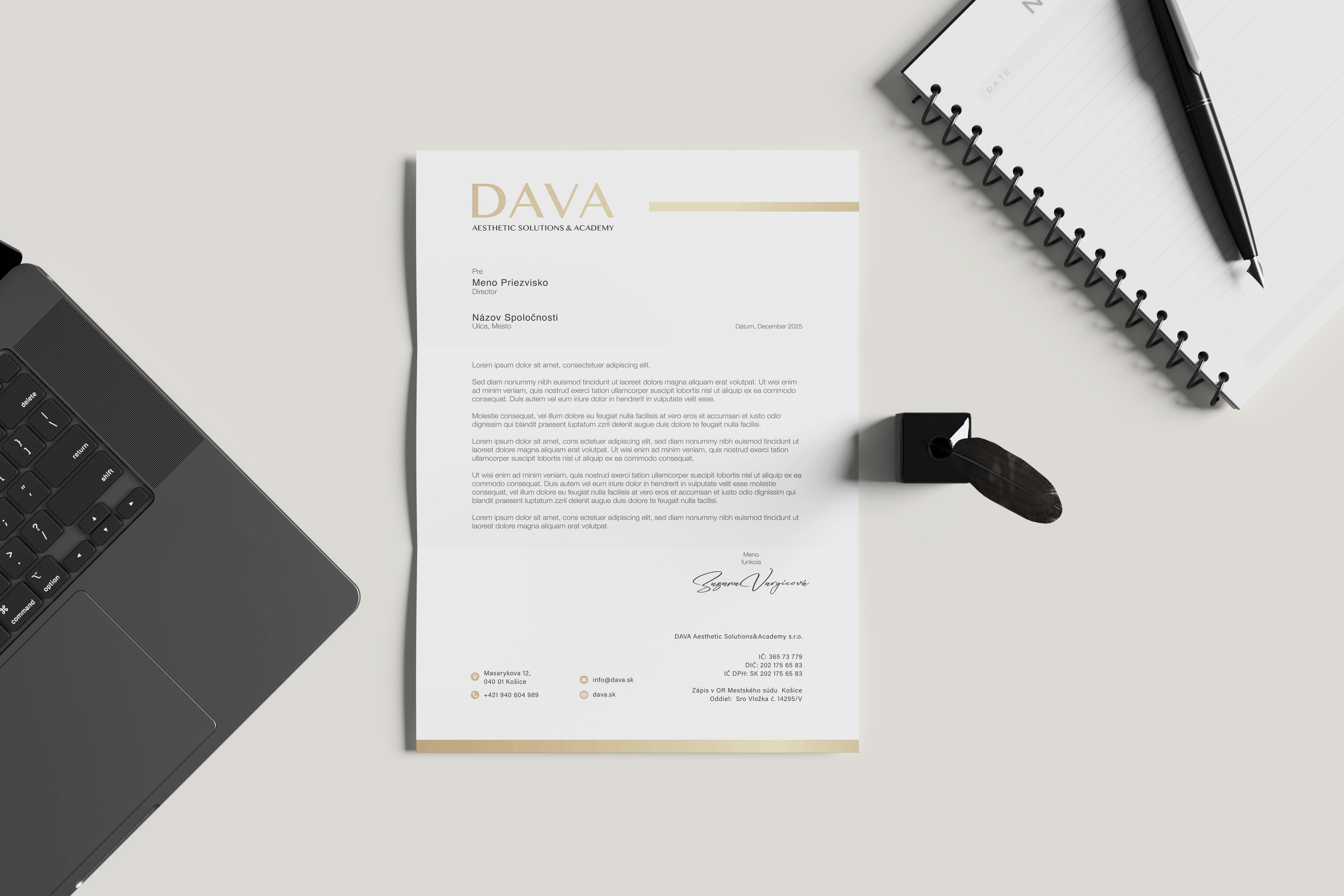 Hlavičkový papier DAVA Academy s logom v zlatých tónoch, kontaktnými údajmi a elegantným rozložením textu.